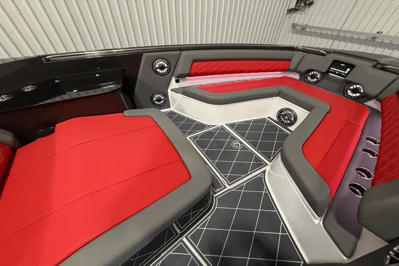 Slide: The Image of Cigarette 42 NIGHTEAGLE 2022 - 18