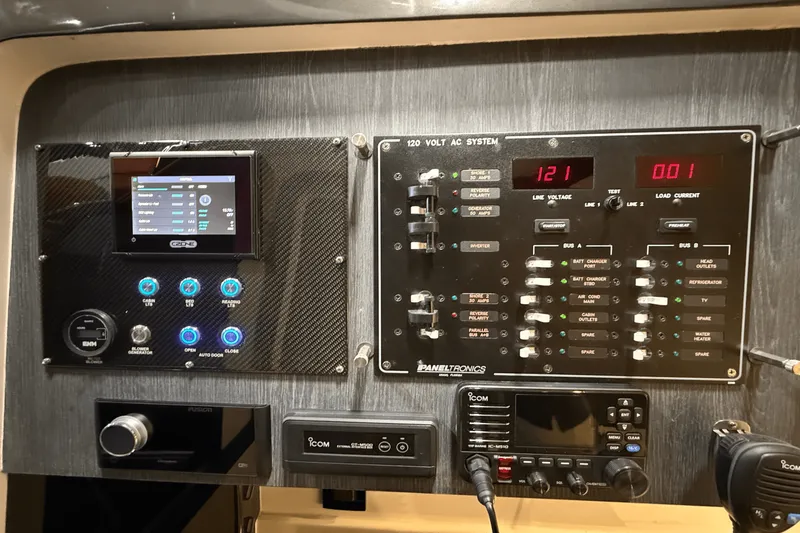 Slide: The Image of Cigarette 42 NIGHTEAGLE 2022 - 39