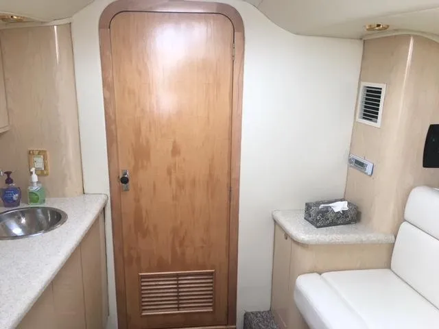 Slide: The Image of Interior of a 2002 Fountain 38 Express Cruiser yacht. - 23
