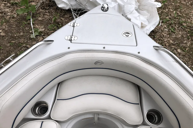 Slide: The Image of Crownline Boats 19SS 2008 - 16