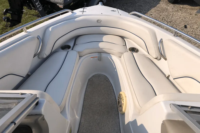 Slide: The Image of Crownline Boats 19SS 2008 - 3