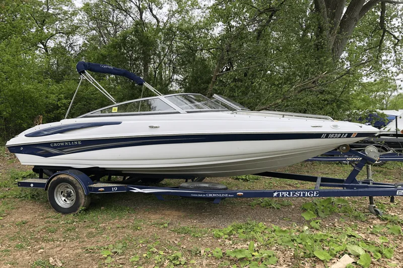 Slide: The Image of Crownline Boats 19SS 2008 - 8