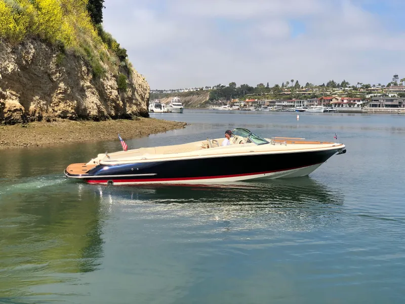 The Image of 2018 Chris Craft Corsair 30 - 0