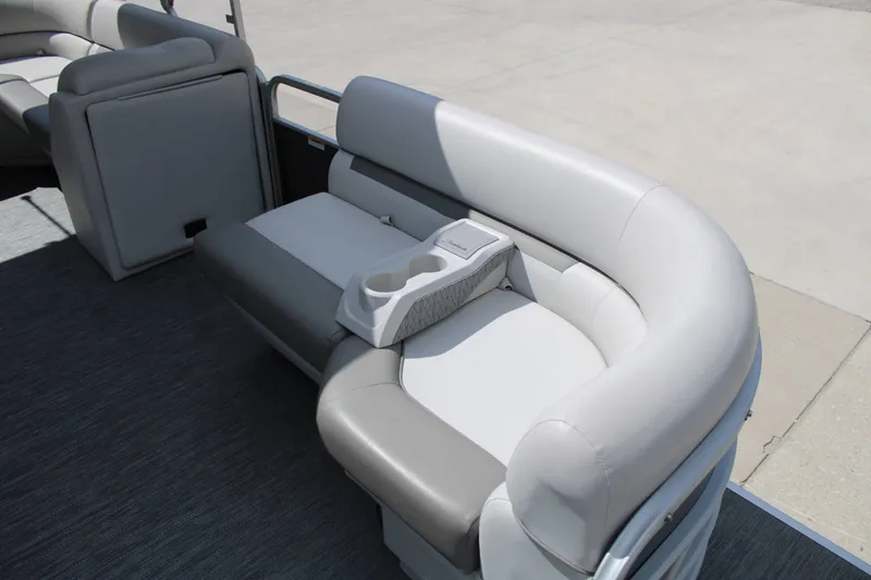 Slide: The Image of Godfrey 2286 BF 2023 - 10