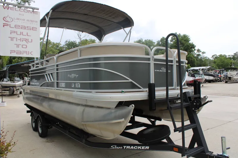 Slide: The Image of Godfrey 2286 BF 2023 - 3