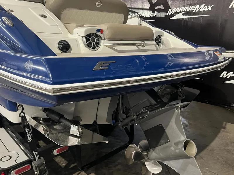 Slide: The Image of Crownline Boats E255 Surf 2019 - 5