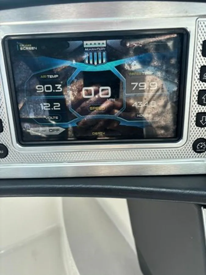 Slide: The Image of Mastercraft X 55 2014 - 20