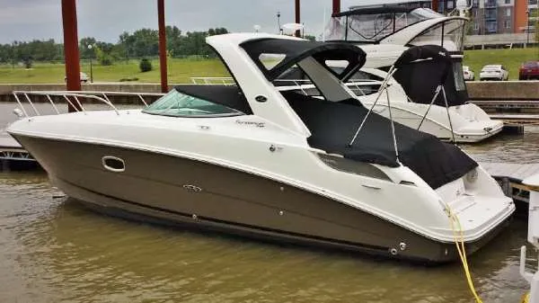 Slide: The Image of Sea Ray 310 Sundancer - w/SkyHook & Trailer 2013 - 53