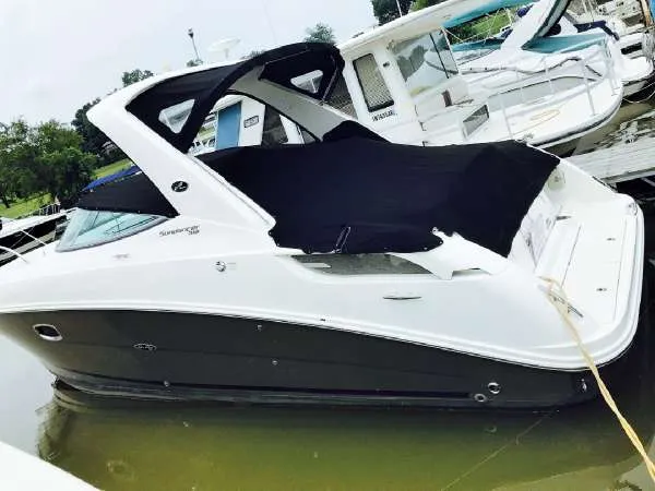 Slide: The Image of Sea Ray 310 Sundancer - w/SkyHook & Trailer 2013 - 54