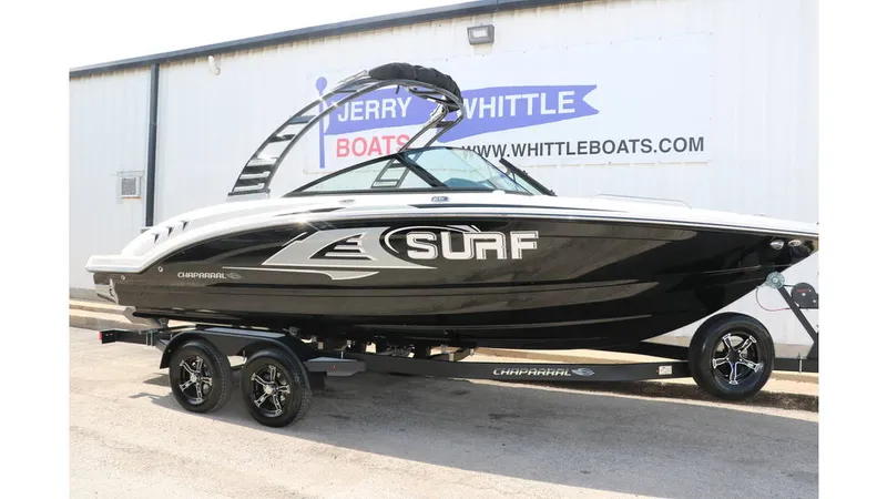 The Image of Chaparral 23 Surf 2025 - 0