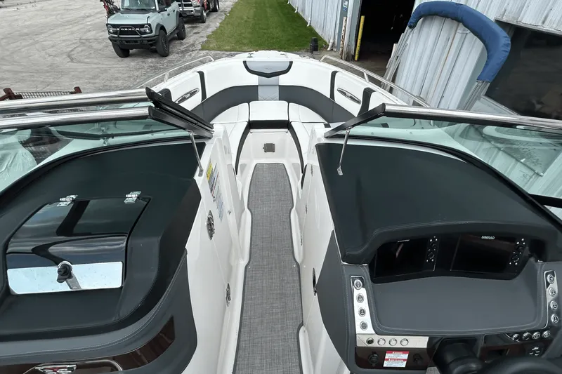 Slide: The Image of Chaparral 267 SSX 2022 - 15