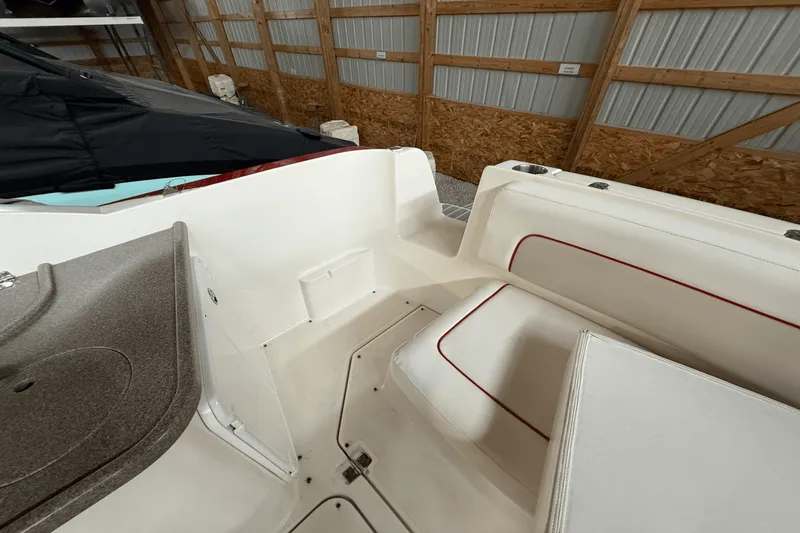 Slide: The Image of Rinker ATLANTIC 230 2006 - 16