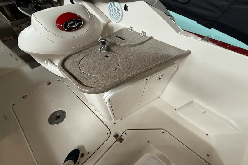 Slide: The Image of Rinker ATLANTIC 230 2006 - 17