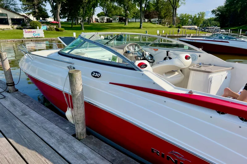 Slide: The Image of Rinker ATLANTIC 230 2006 - 2