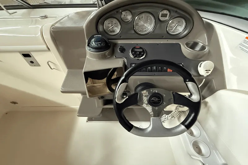 Slide: The Image of Rinker ATLANTIC 230 2006 - 22