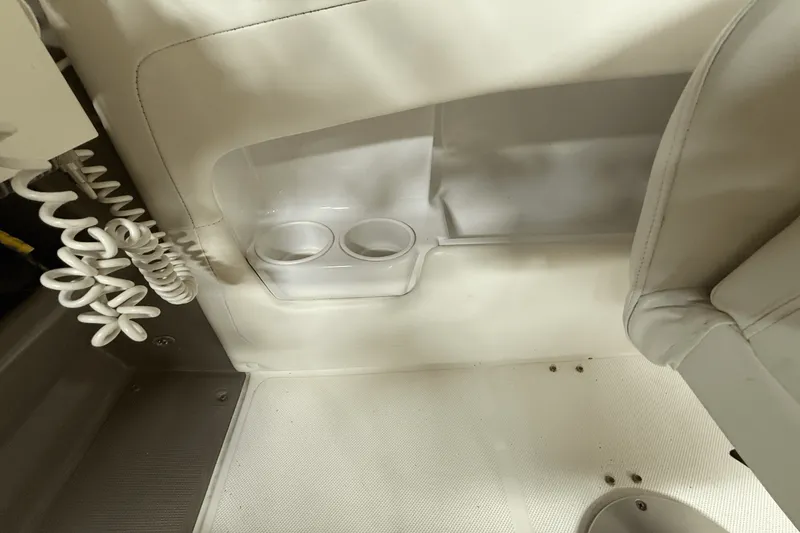 Slide: The Image of Rinker ATLANTIC 230 2006 - 26