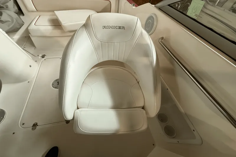 Slide: The Image of Rinker ATLANTIC 230 2006 - 37