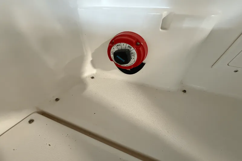 Slide: The Image of Rinker ATLANTIC 230 2006 - 38