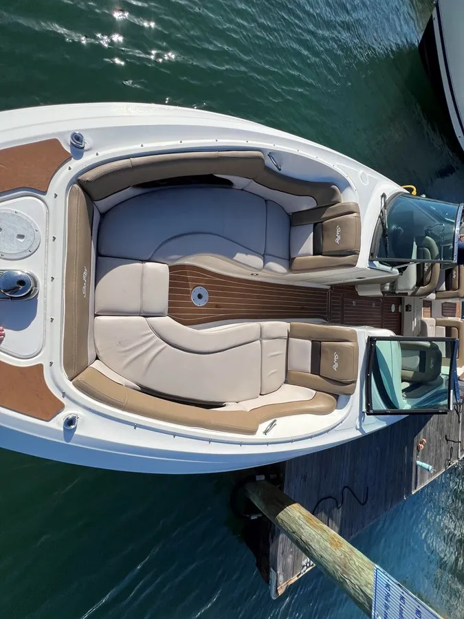 Slide: The Image of Sea Ray 30 2012 - 28
