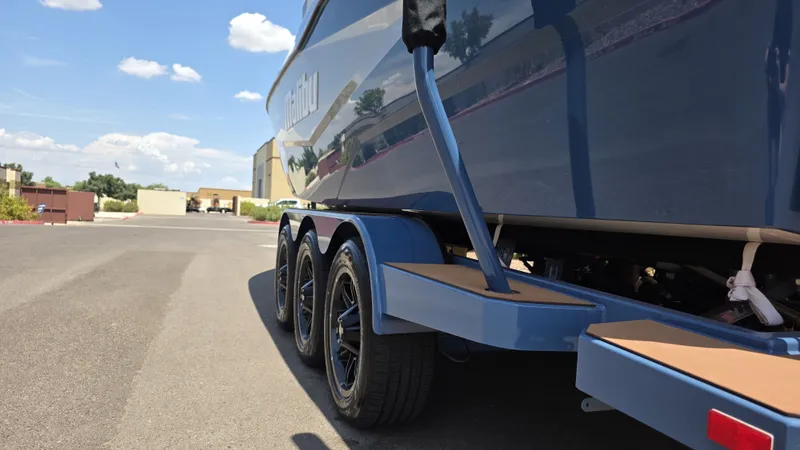 Slide: The Image of Malibu 25 LSV 2026 - 3