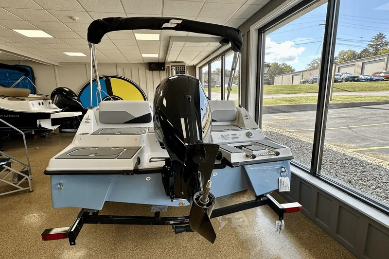 Slide: The Image of Starcraft 16SV OB 2025 - 3