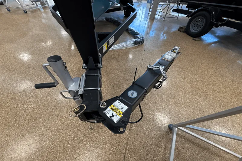 Slide: The Image of Bayliner V20 2025 - 25