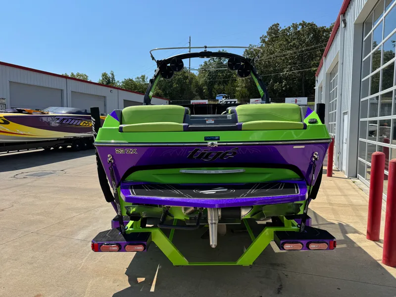 Slide: The Image of Tige 23ZX 2022 - 5