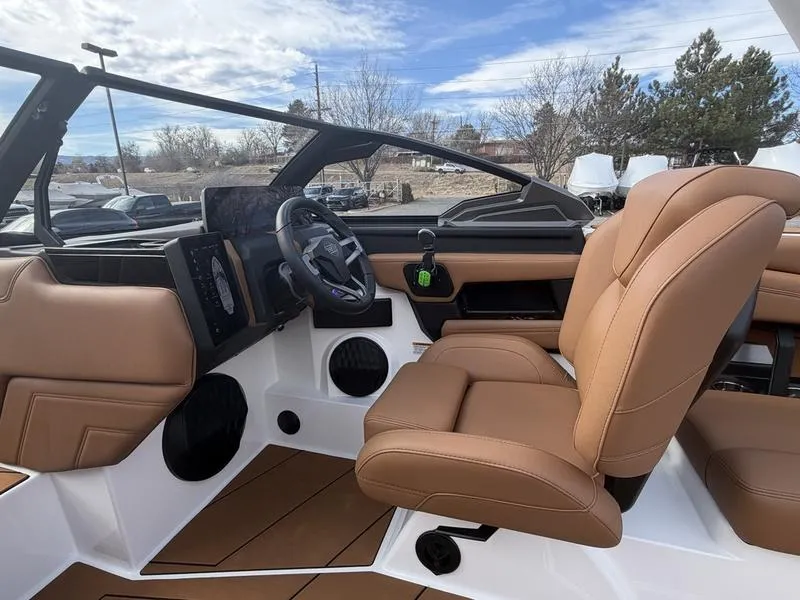 Slide: The Image of Malibu 22 LSV 2026 - 13