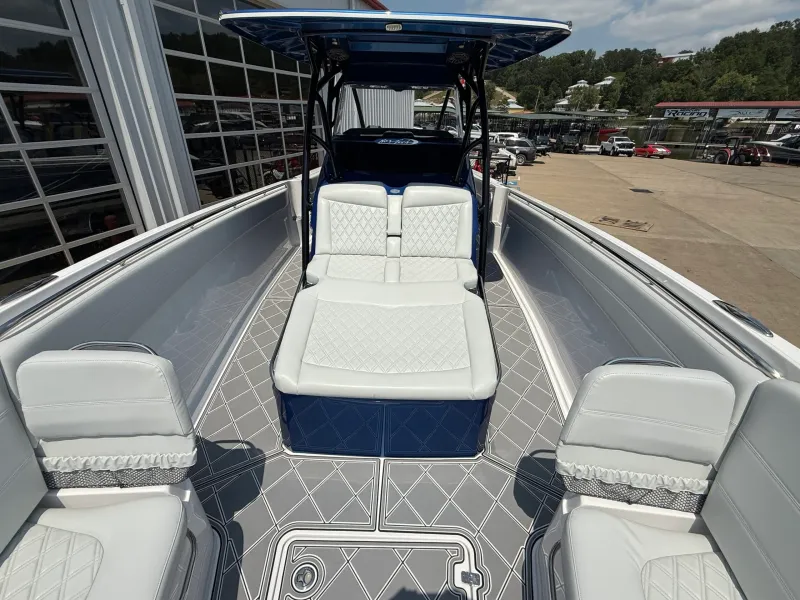 Slide: The Image of Nor-Tech 390 Sport 2022 - 26