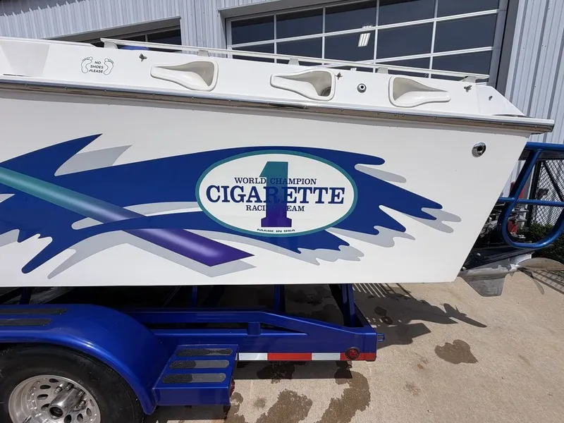 Slide: The Image of Cigarette 38 Top Gun 1998 - 19