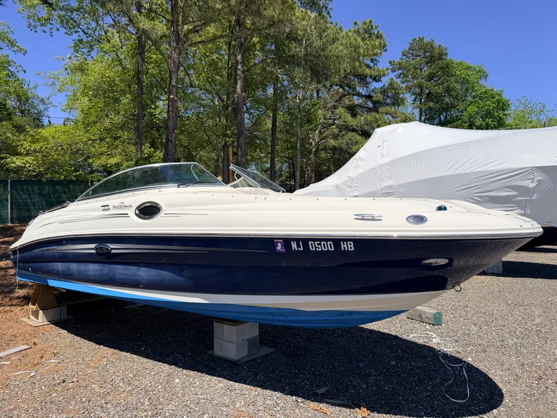 The Image of Sea Ray 240 SUNDECK 2008 - 0
