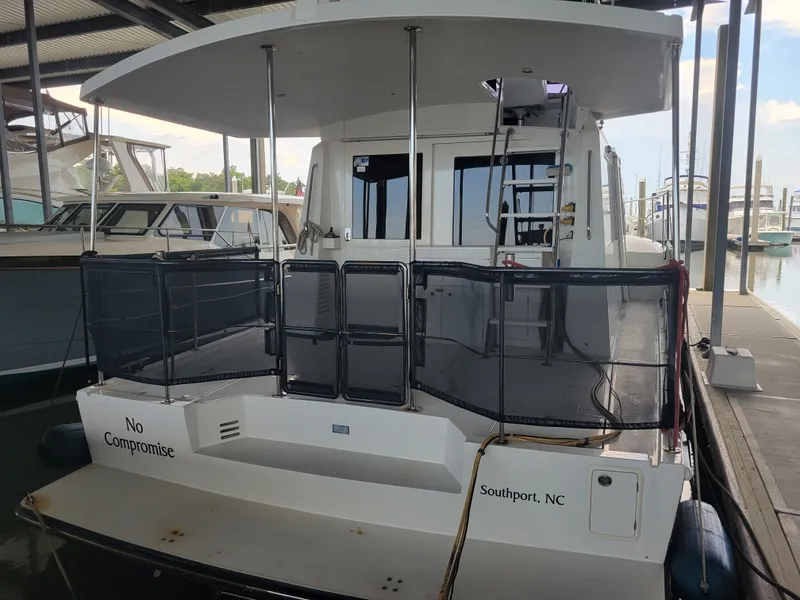 Slide: The Image of Island Pilot 435 2009 - 2