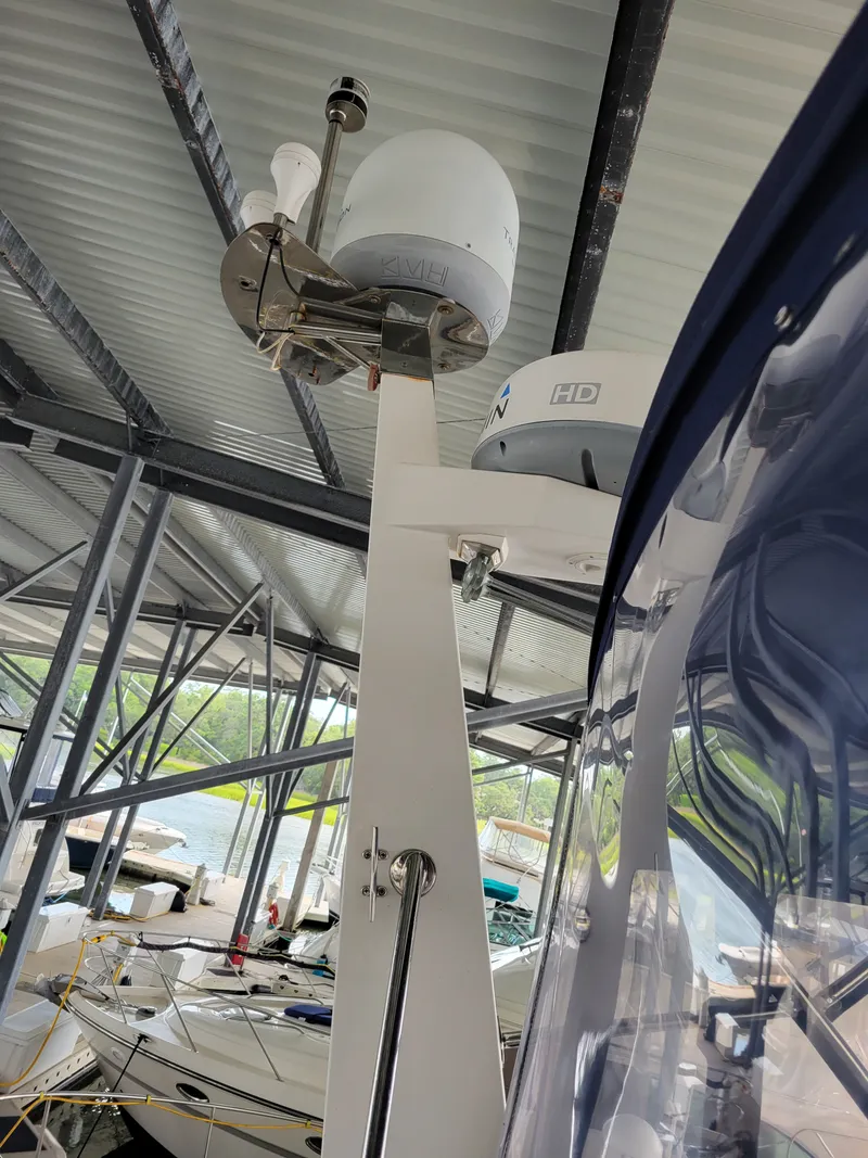 Slide: The Image of Island Pilot 435 2009 - 4