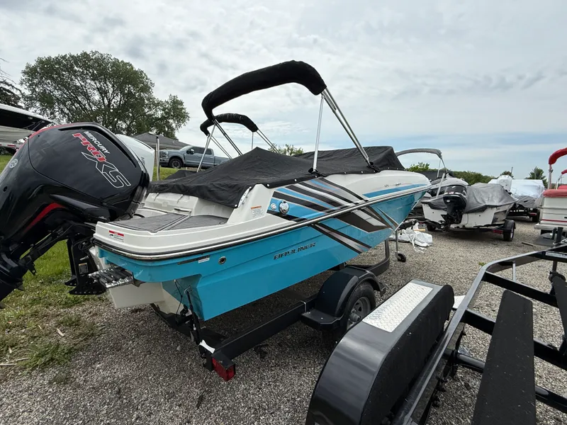 Slide: The Image of Bayliner VR 4 OB 2023 - 3