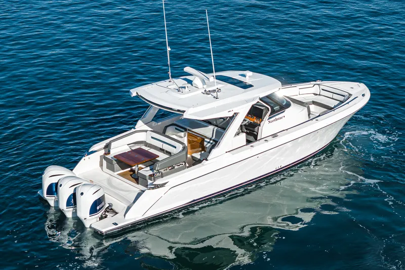 Slide: The Image of Tiara 38 LS 2019 - 6