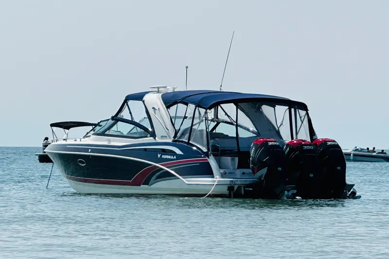 Slide: The Image of Formula 350 CBR 2017 - 14