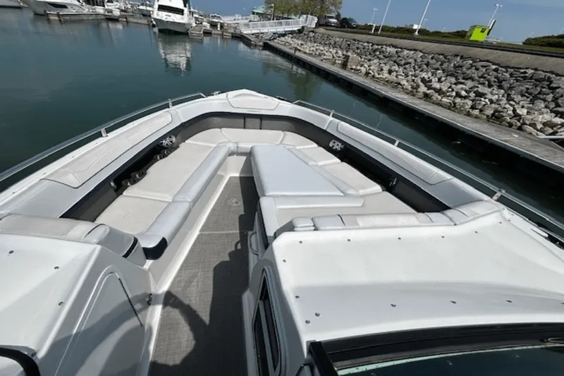 Slide: The Image of Formula 350 CBR 2017 - 30