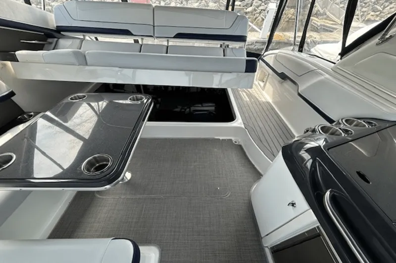 Slide: The Image of Formula 350 CBR 2017 - 31