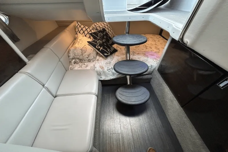 Slide: The Image of Formula 350 CBR 2017 - 45