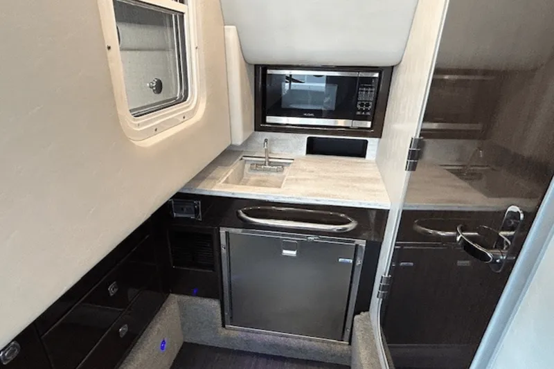 Slide: The Image of Formula 350 CBR 2017 - 47