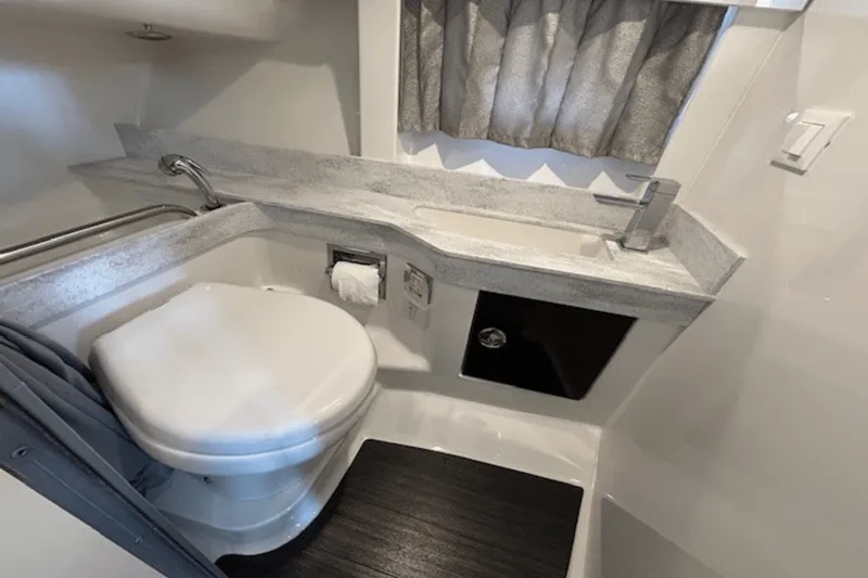 Slide: The Image of Formula 350 CBR 2017 - 48