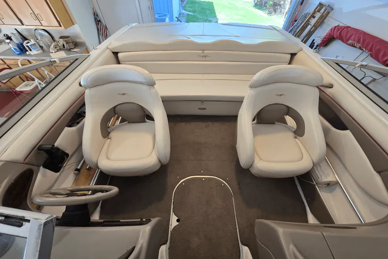 Slide: The Image of Four Winns 210H 2002 - 15