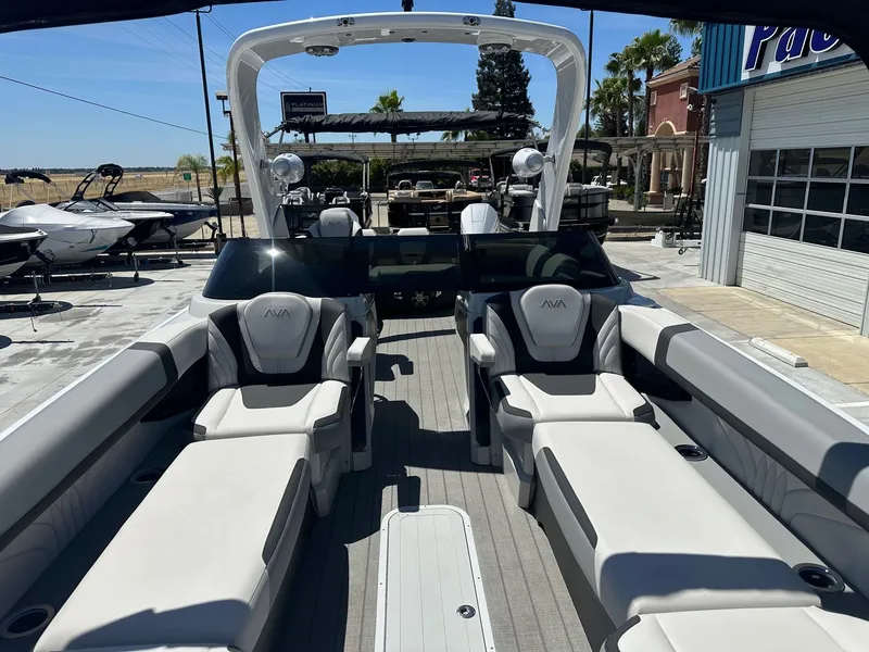 Slide: The Image of Monterey M6 2021 engine bay with 8.2L V8 engine, 380 HP. - 12