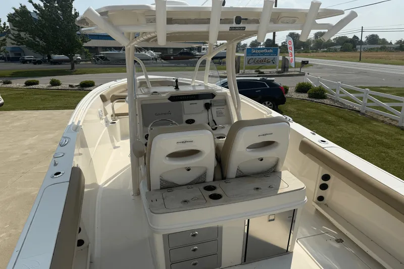 Slide: The Image of Sailfish 290 CC 2018 - 7