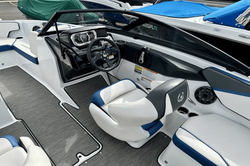 Slide: The Image of Scarab 195ID IMPULSE 2020 - 14