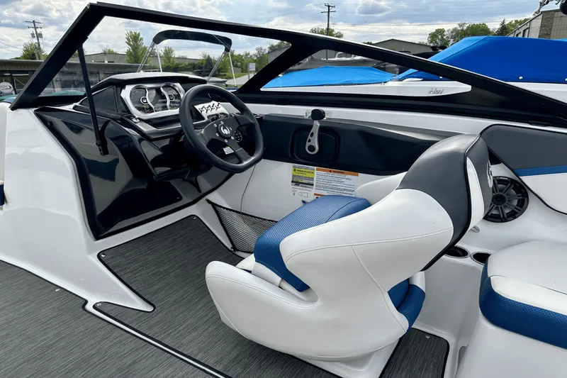 Slide: The Image of Scarab 195ID IMPULSE 2020 - 19