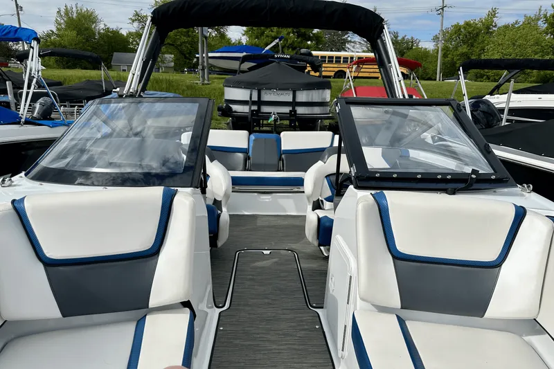 Slide: The Image of Scarab 195ID IMPULSE 2020 - 28