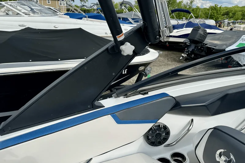 Slide: The Image of Scarab 195ID IMPULSE 2020 - 31