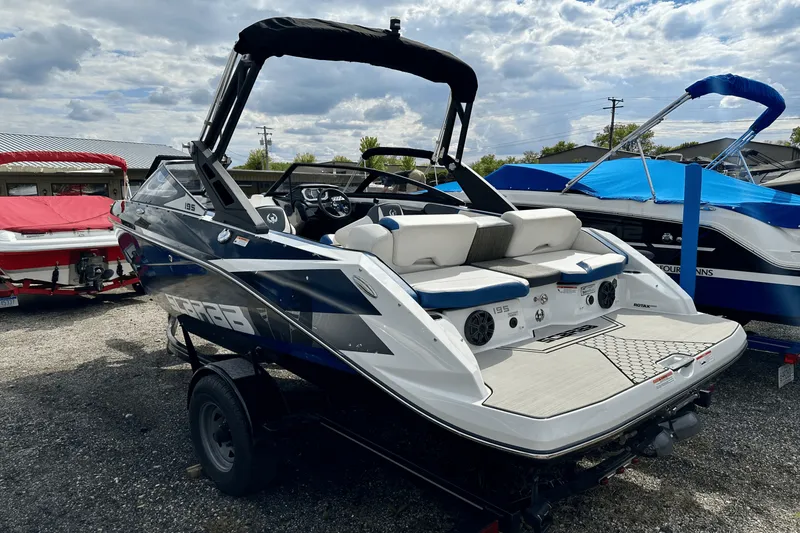 Slide: The Image of Scarab 195ID IMPULSE 2020 - 7