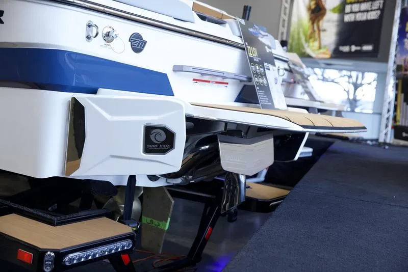 Slide: The Image of Malibu 22 LSV 2025 - 5